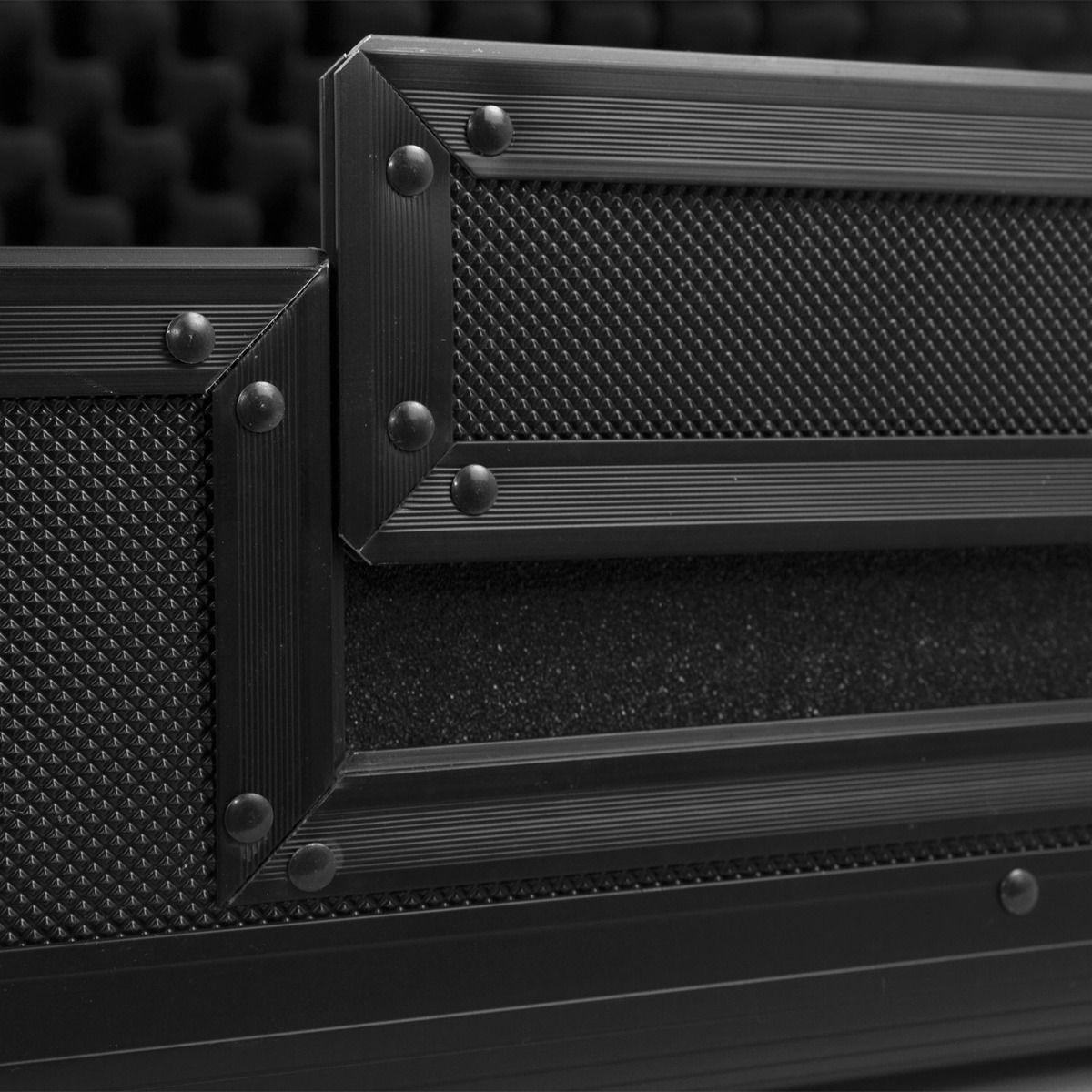 flightcase_pickfoam_caselid_3